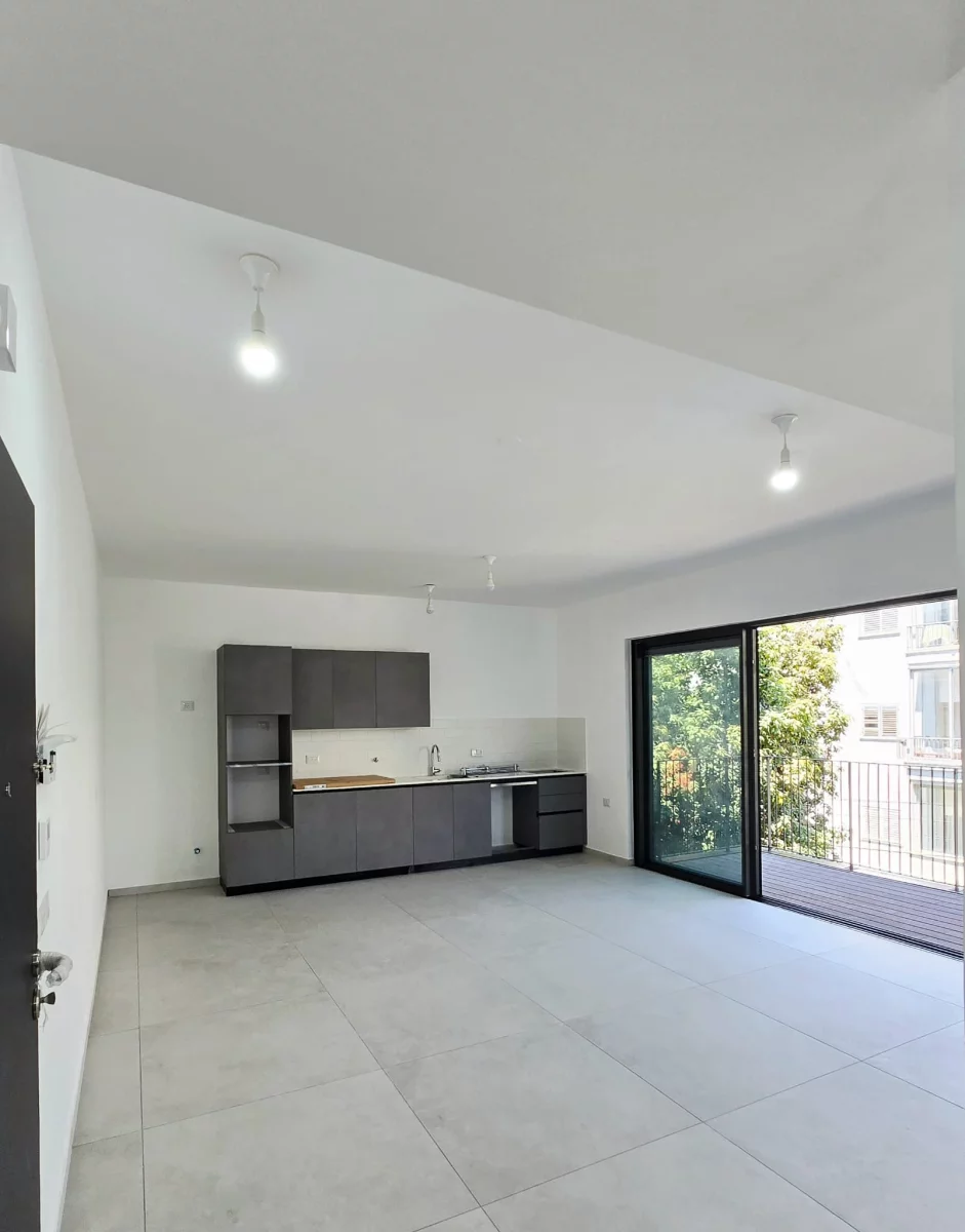 À DEUX PAS DE LA PLACE DIZENGOFF – APPARTEMENT NEUF RUE BAR KOCHBA